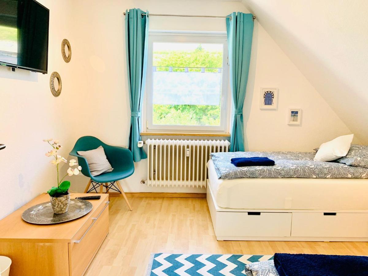 Ferienwohnung Liesel - Kuche, Bad, Wlan, 3 Schlafzimmer, Parkplatz Мальтердинген Экстерьер фото